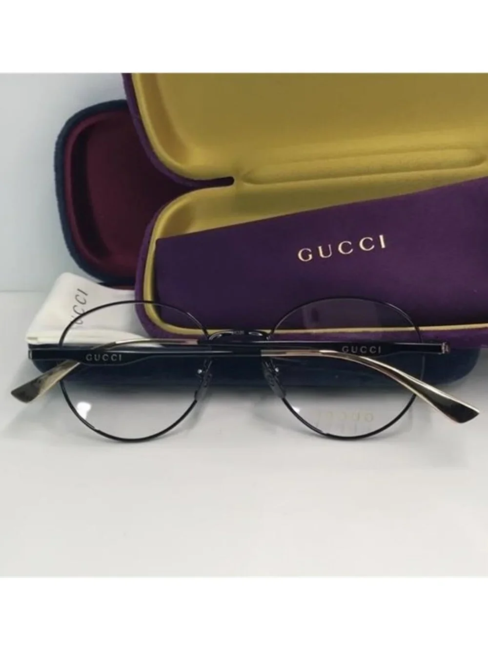 Gucci black 002